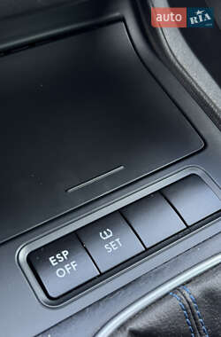 Хетчбек Volkswagen Golf 2007 в 