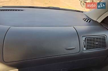 Универсал Volkswagen Golf 2001 в 