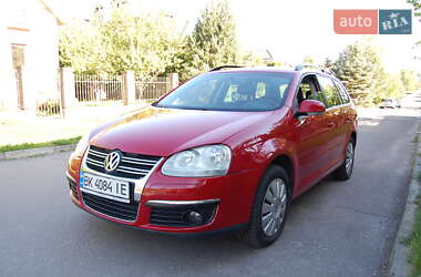 Універсал Volkswagen Golf 2009 в 