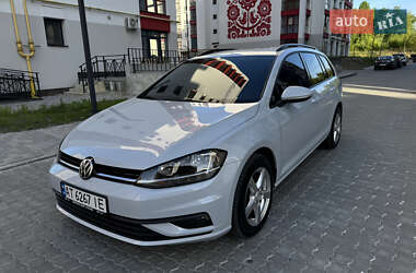 Універсал Volkswagen Golf 2018 в 