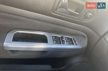 Универсал Volkswagen Golf 2004 в 