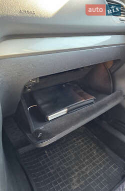 Хетчбек Volkswagen Golf 2011 в 