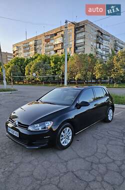 Хэтчбек Volkswagen Golf 2014 в 