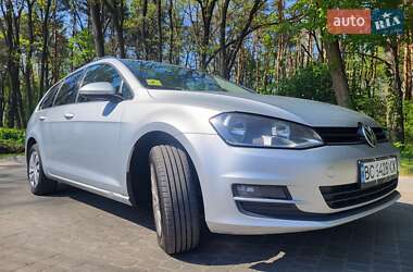 Універсал Volkswagen Golf 2015 в Львові