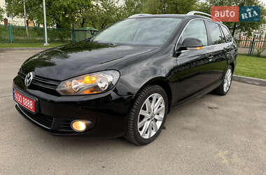 Універсал Volkswagen Golf 2011 в 