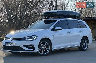 Універсал Volkswagen Golf 2019 в 