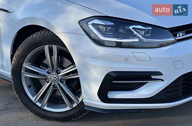 Універсал Volkswagen Golf 2019 в 