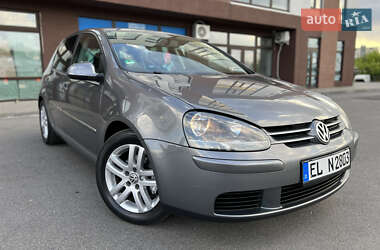 Хетчбек Volkswagen Golf 2009 в Києві