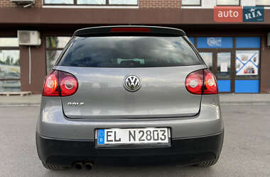 Хэтчбек Volkswagen Golf 2009 в 