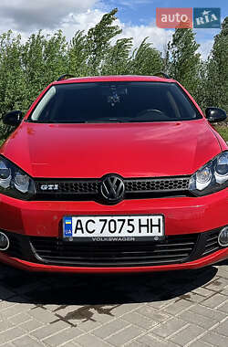 Універсал Volkswagen Golf 2012 в 