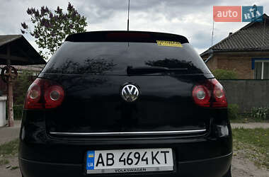 Хетчбек Volkswagen Golf 2008 в 