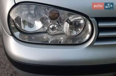 Универсал Volkswagen Golf 2000 в 