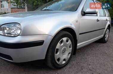 Универсал Volkswagen Golf 2000 в 