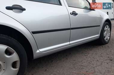 Универсал Volkswagen Golf 2000 в 