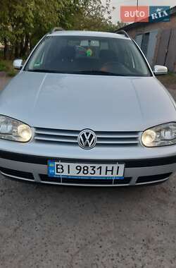 Универсал Volkswagen Golf 2000 в 