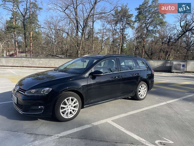 Универсал Volkswagen Golf 2016 в Ирпене