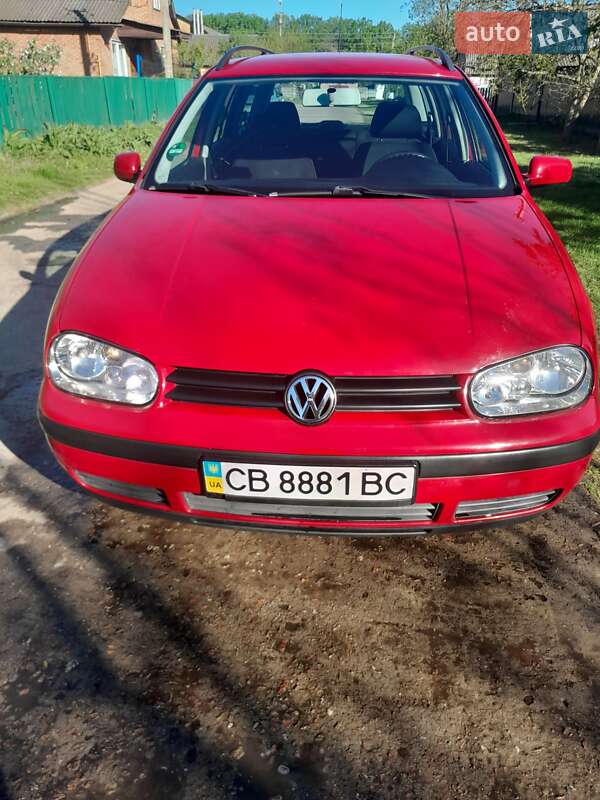 Универсал Volkswagen Golf 2002 в 