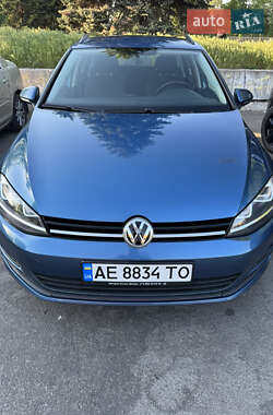 Универсал Volkswagen Golf 2015 в Днепре