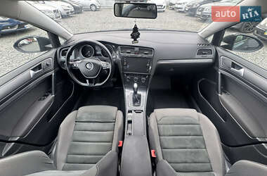 Універсал Volkswagen Golf 2019 в 