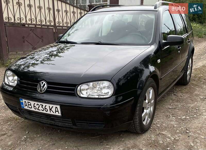 Volkswagen Golf 2003