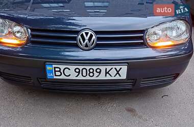 Універсал Volkswagen Golf 2001 в Львові