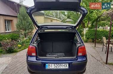 Хетчбек Volkswagen Golf 1998 в 