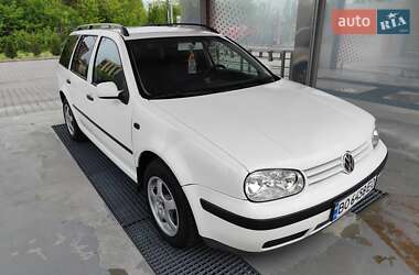 Универсал Volkswagen Golf 2005 в 