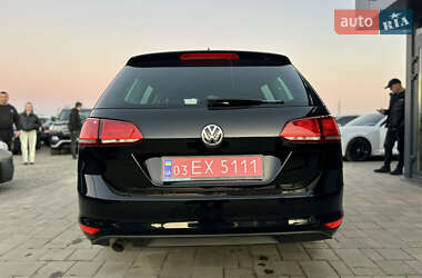 Універсал Volkswagen Golf 2016 в 