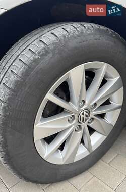 Універсал Volkswagen Golf 2015 в 