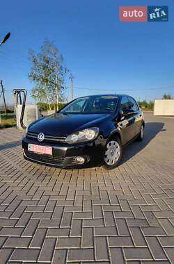 Хетчбек Volkswagen Golf 2010 в Харкові