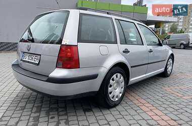 Універсал Volkswagen Golf 2000 в 