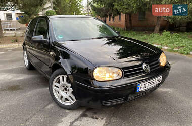Хетчбек Volkswagen Golf 1999 в Зміїві