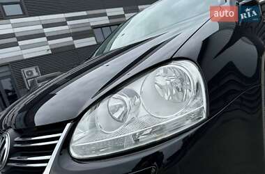 Універсал Volkswagen Golf 2008 в 