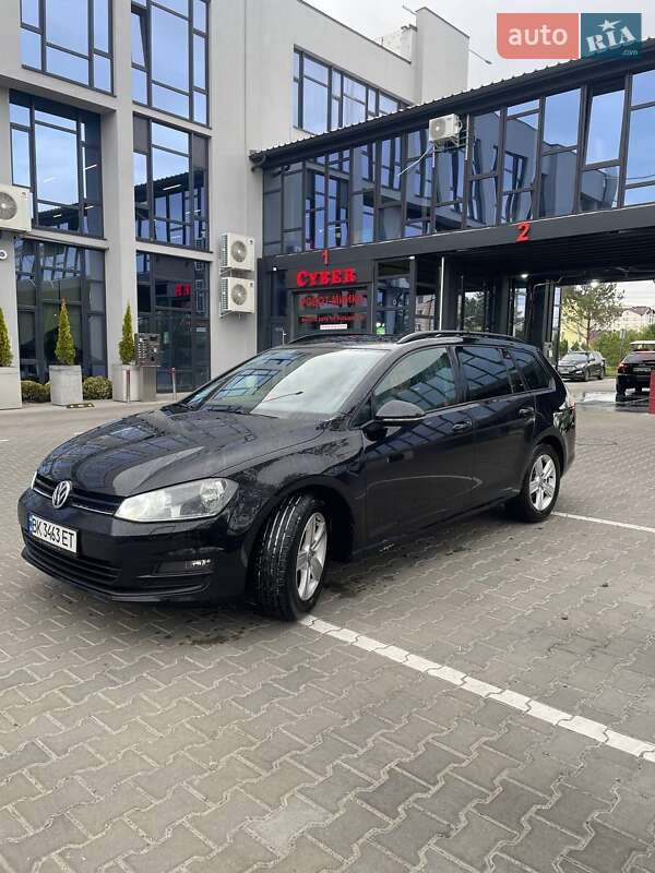 Универсал Volkswagen Golf 2013 в Сарнах