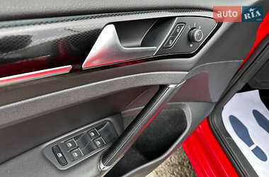Универсал Volkswagen Golf 2015 в 