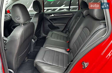 Универсал Volkswagen Golf 2015 в 
