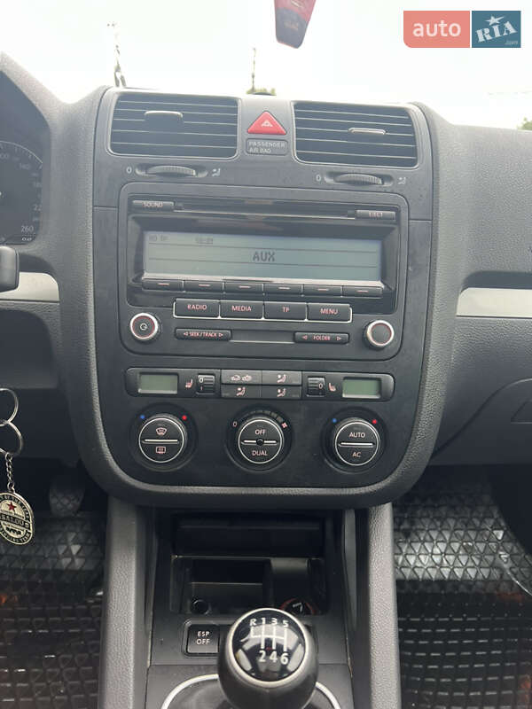 Универсал Volkswagen Golf 2008 в Коломые