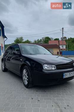Хетчбек Volkswagen Golf 2003 в Кременці