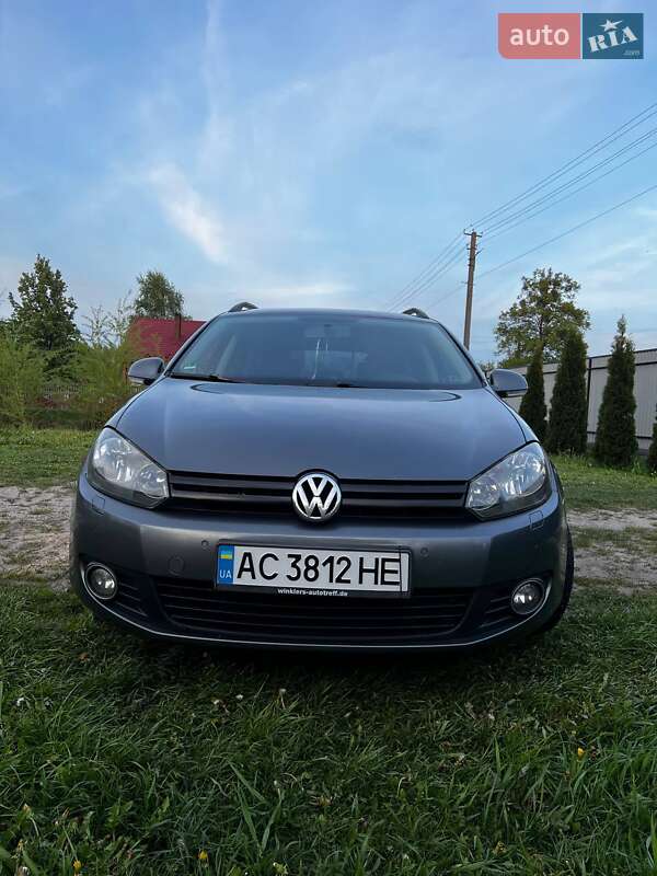 Універсал Volkswagen Golf 2010 в Ратному