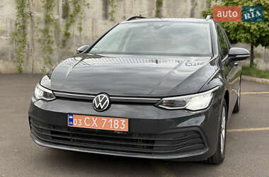 Универсал Volkswagen Golf 2021 в 
