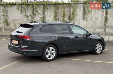 Универсал Volkswagen Golf 2021 в 