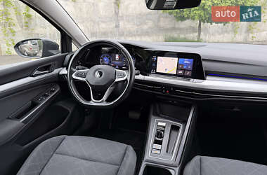 Универсал Volkswagen Golf 2021 в 