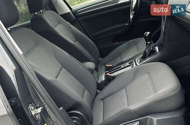 Універсал Volkswagen Golf 2020 в 