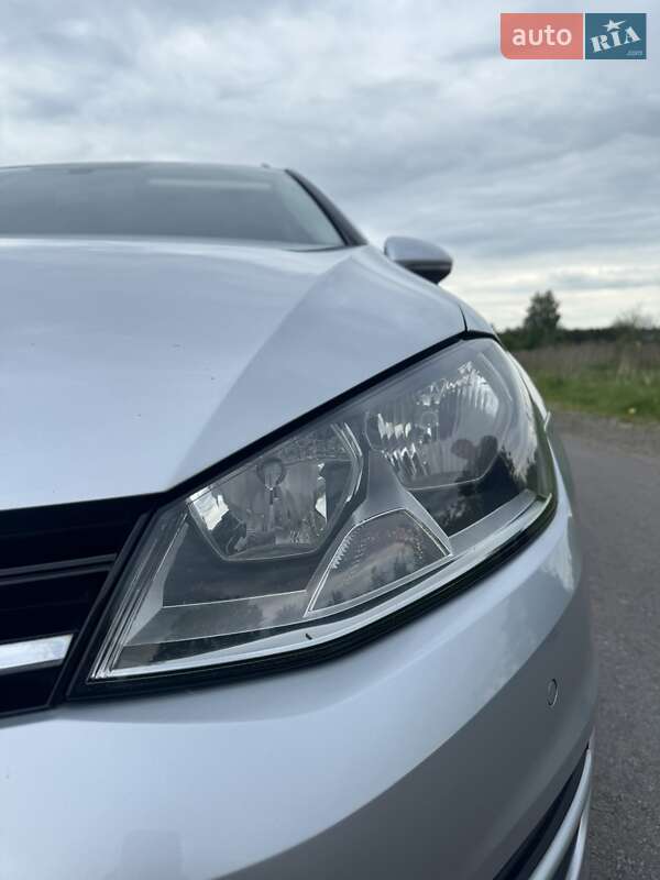 Универсал Volkswagen Golf 2016 в Львове фото 9 Универсал Volkswagen Golf 2016 в Львове