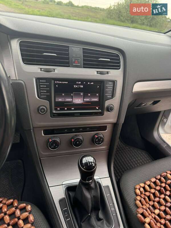 Универсал Volkswagen Golf 2016 в Львове фото 16 Универсал Volkswagen Golf 2016 в Львове