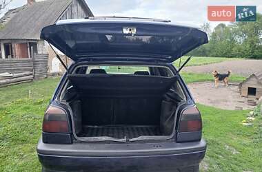 Хэтчбек Volkswagen Golf 1993 в Романове