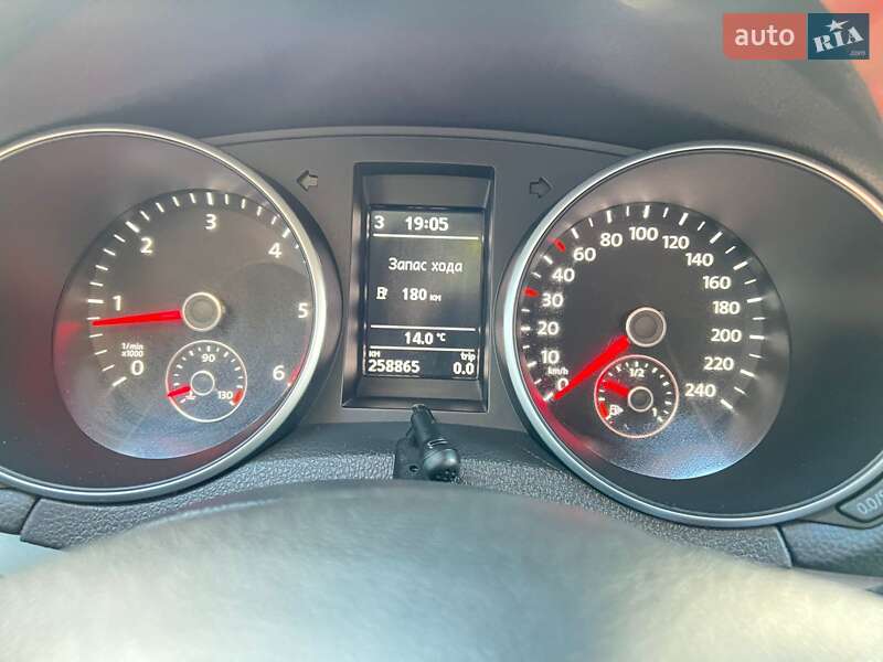 Універсал Volkswagen Golf 2011 в Бердичеві