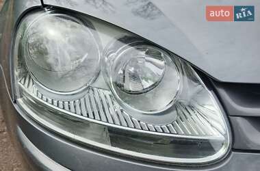 Хетчбек Volkswagen Golf 2007 в 