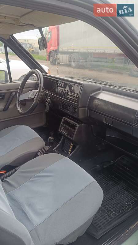 Хетчбек Volkswagen Golf 1987 в Львові