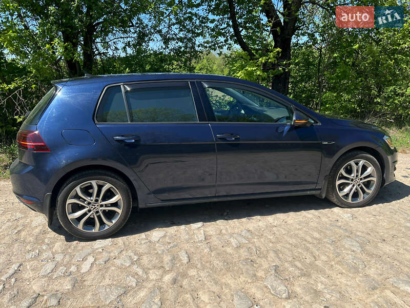 Хетчбек Volkswagen Golf 2013 в Мурованих Курилівцях